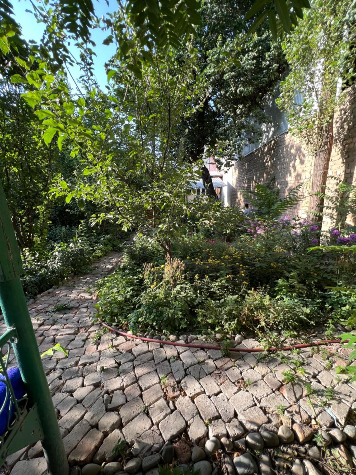 Lovely Home Osh Ngoại thất bức ảnh